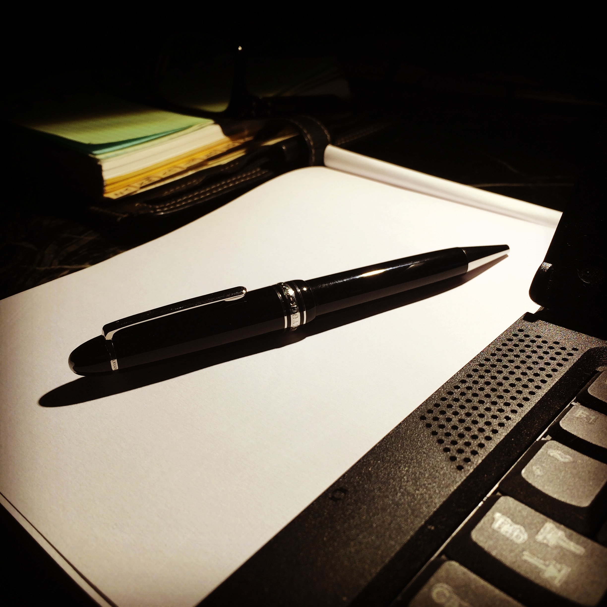 Commercial leasing and contract review advice